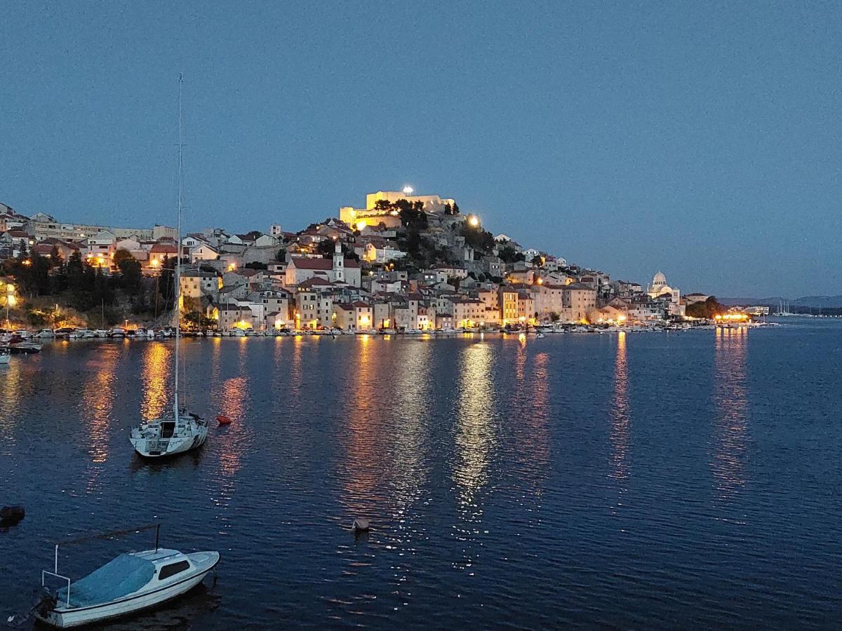 Apartment Polic Šibenik Eksteriør bilde