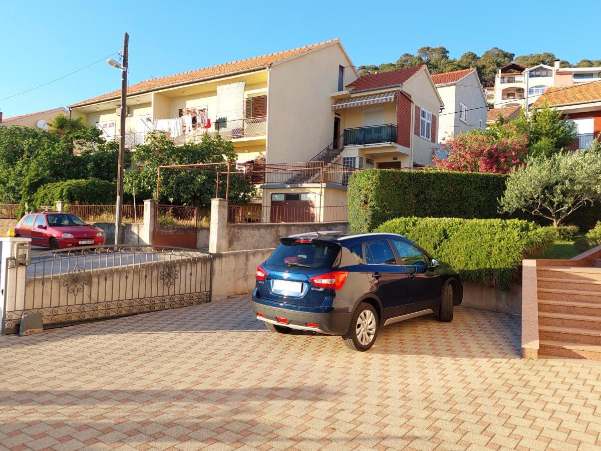 Apartment Polic Šibenik Eksteriør bilde